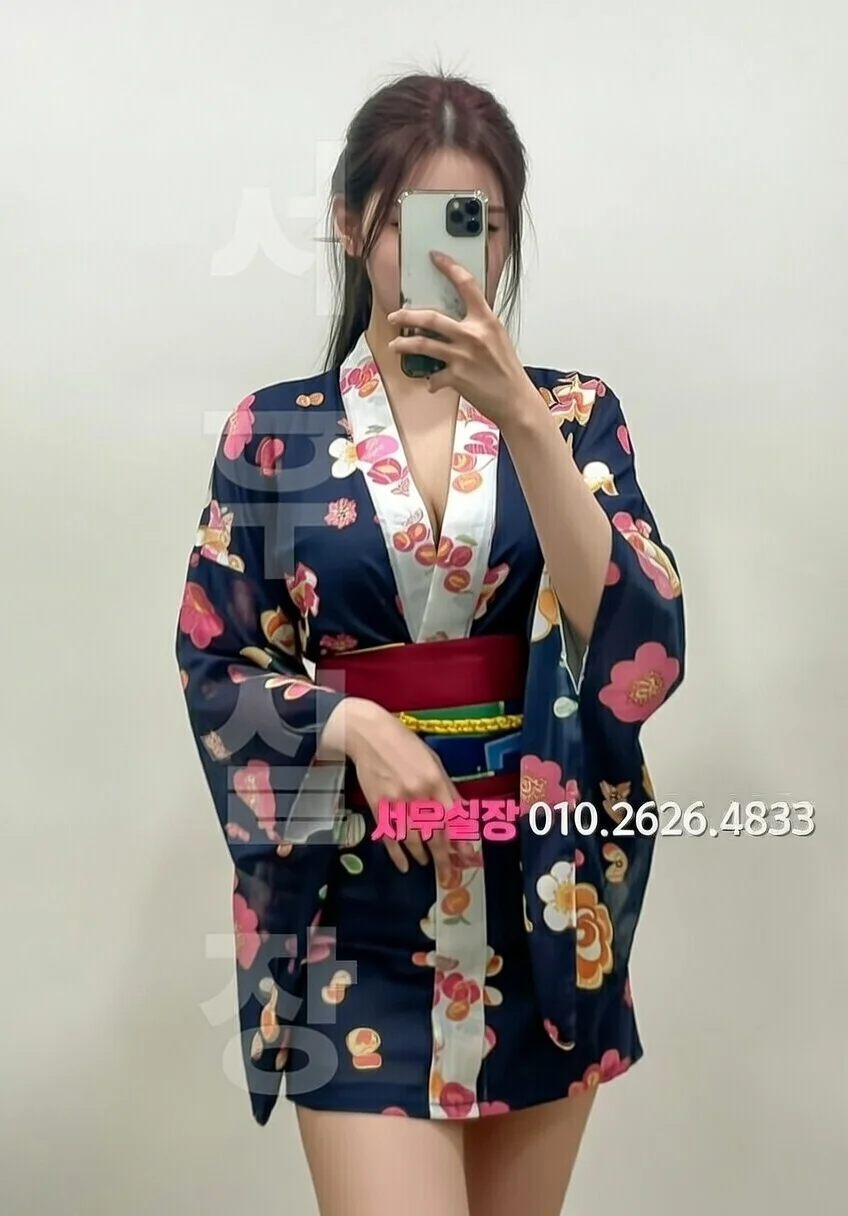 수지 풀싸롱 프리미엄 라인업 40번 프로필